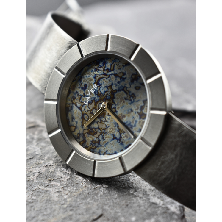 Montre full titane pièce unique