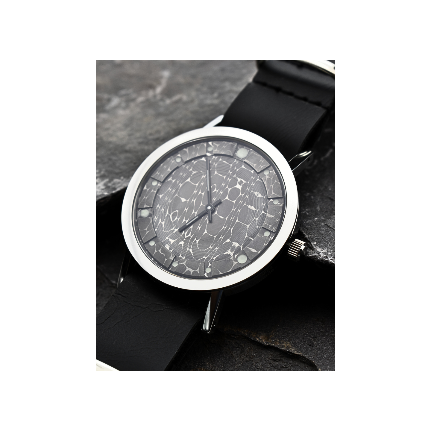 Unique damas watch