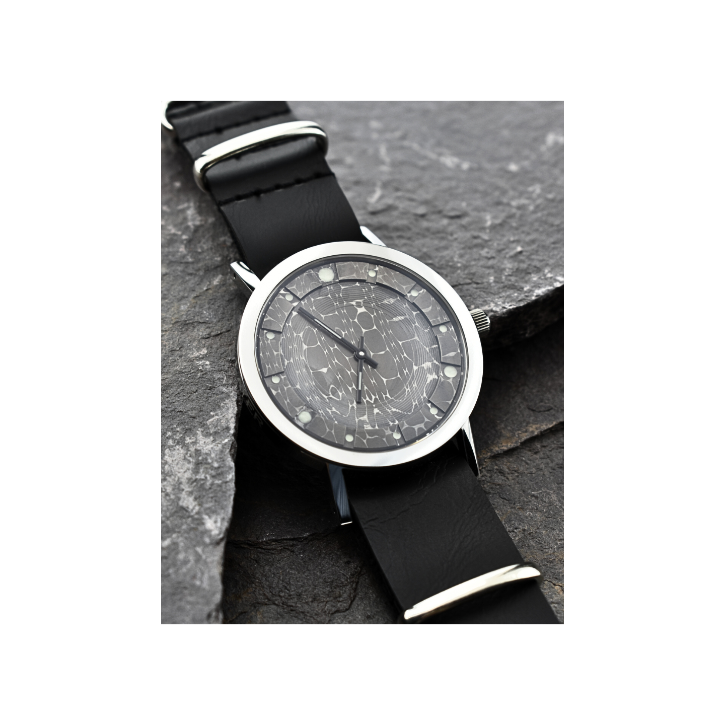 Unique damas watch